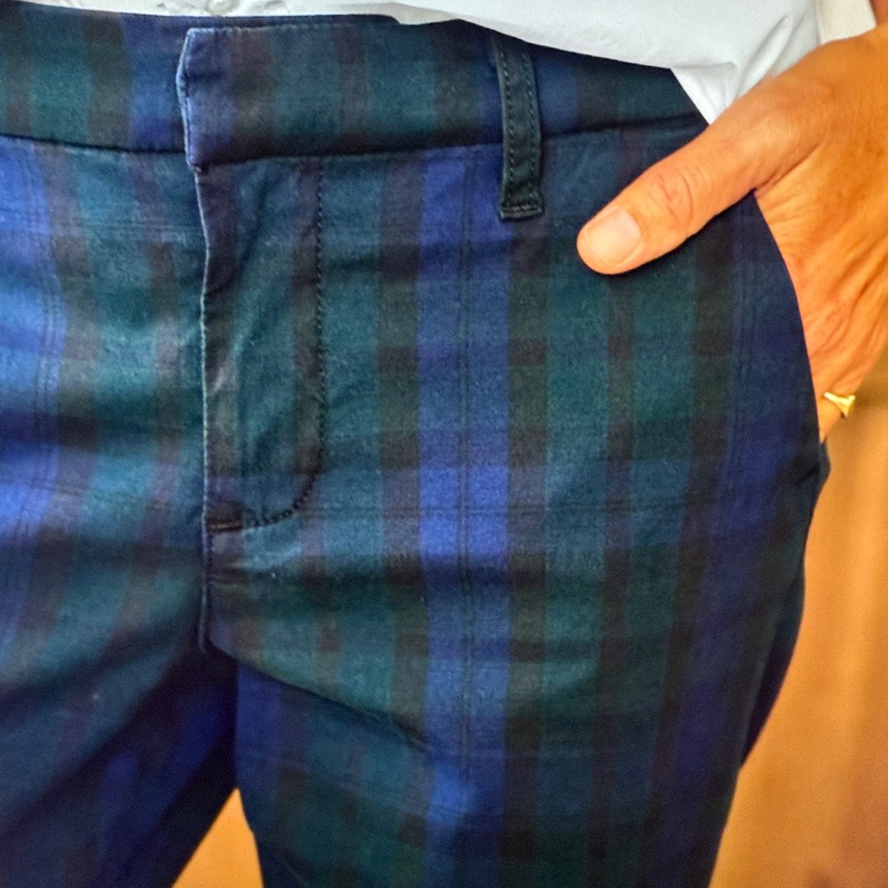 FRANK & EILEEN Wicklow Black Watch Plaid Sz 10